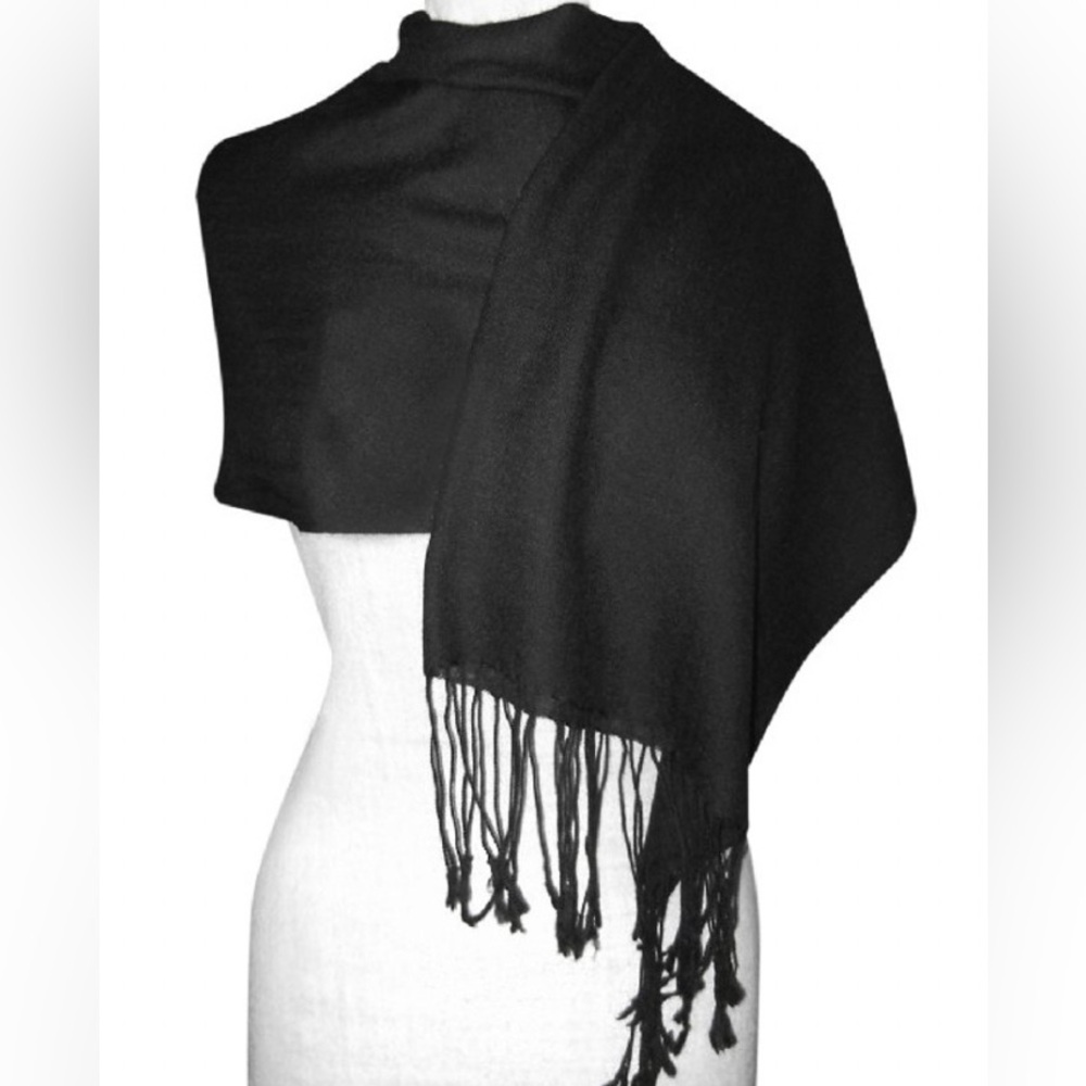 100% Pashmina Black Scarf